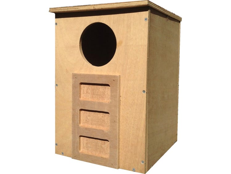 Rectagular nest box made of timber with a lid and hole